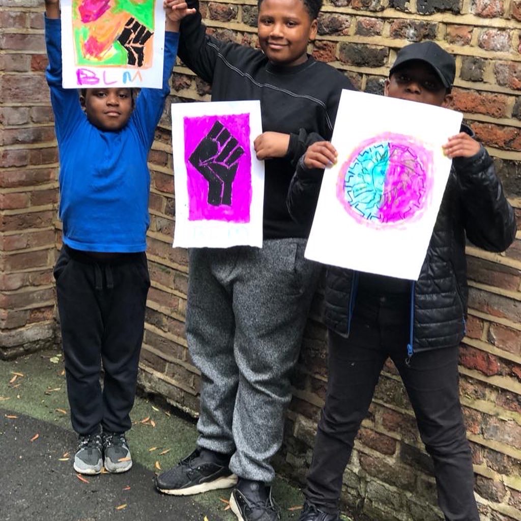 F4CC6D68 6680 4662 BA69 47882F813373